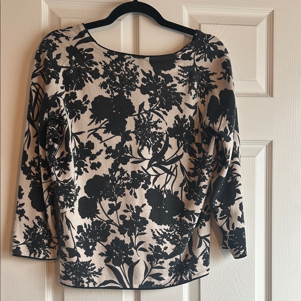 Floral Button-Up Cardigan - Picture 9 of 12